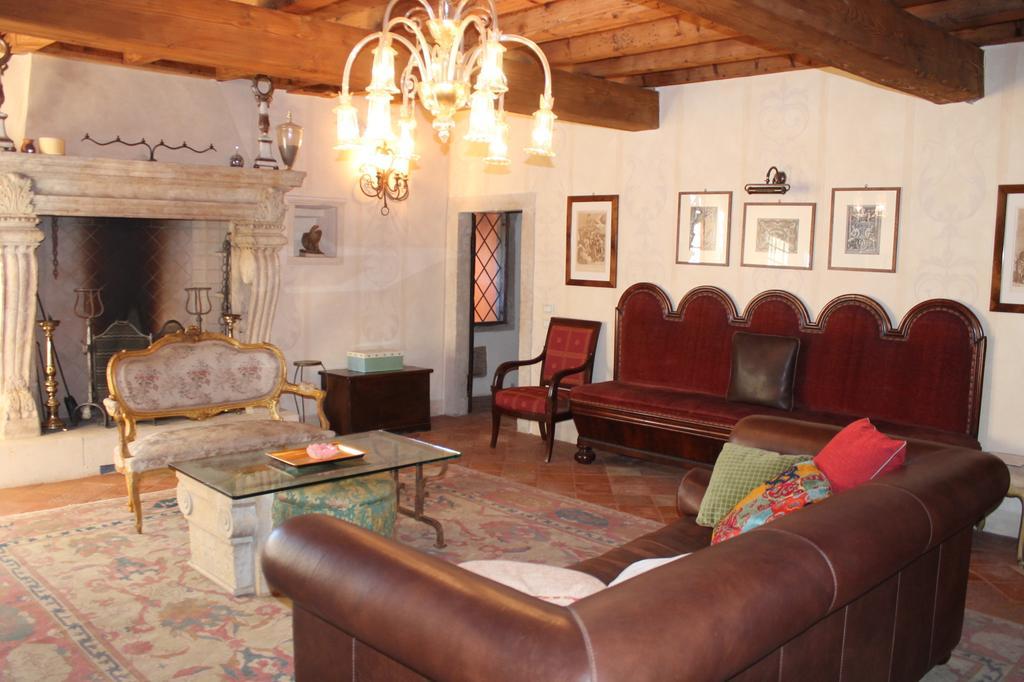 Villa Relais Manerba Monzambano Ruang foto