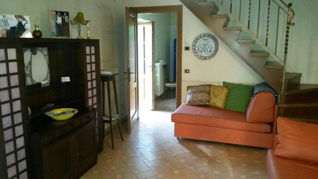 Villa Relais Manerba Monzambano Ruang foto