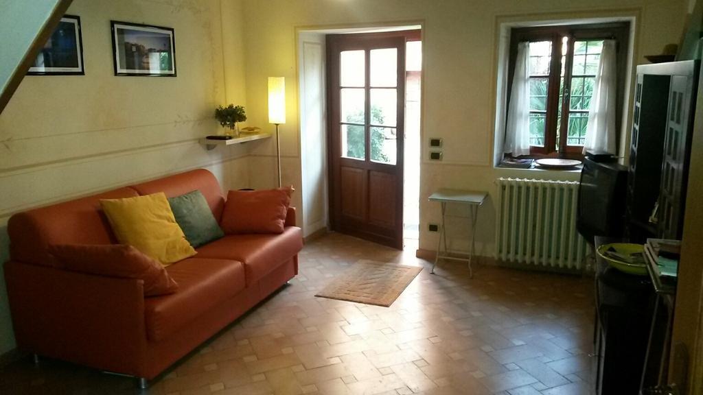 Villa Relais Manerba Monzambano Ruang foto