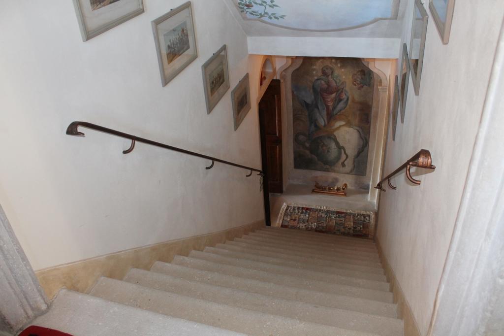 Villa Relais Manerba Monzambano Ruang foto