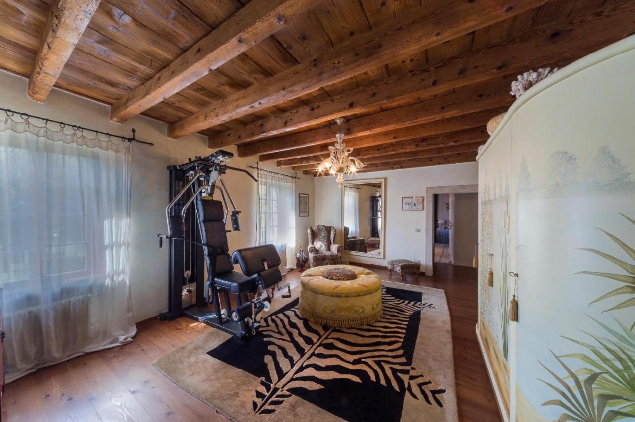 Villa Relais Manerba Monzambano Bagian luar foto