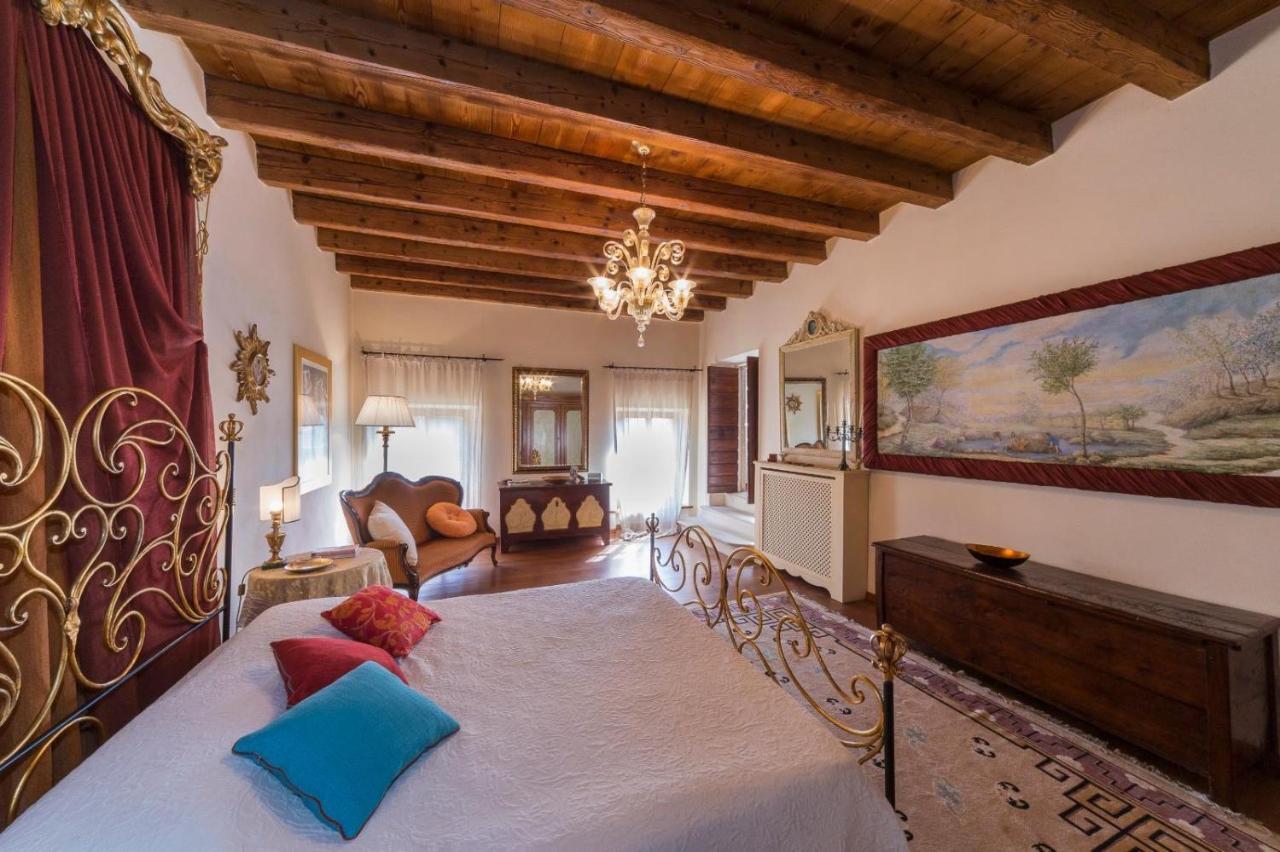 Villa Relais Manerba Monzambano Bagian luar foto